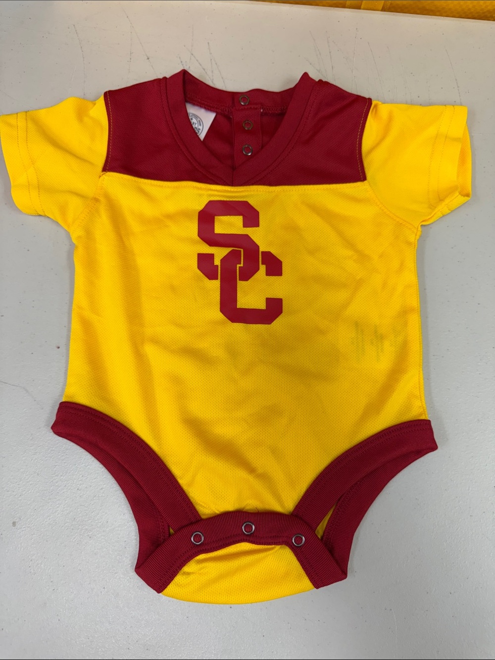 Infant One-Piece Bodysuit in Cardinal and Gold USC onesie 0-3 months new #55